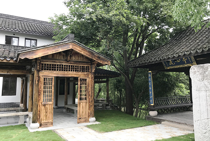 嘉兴石佛古寺--欧思丹空气能系统+德国TEHEDE钢板散热器+中央热水